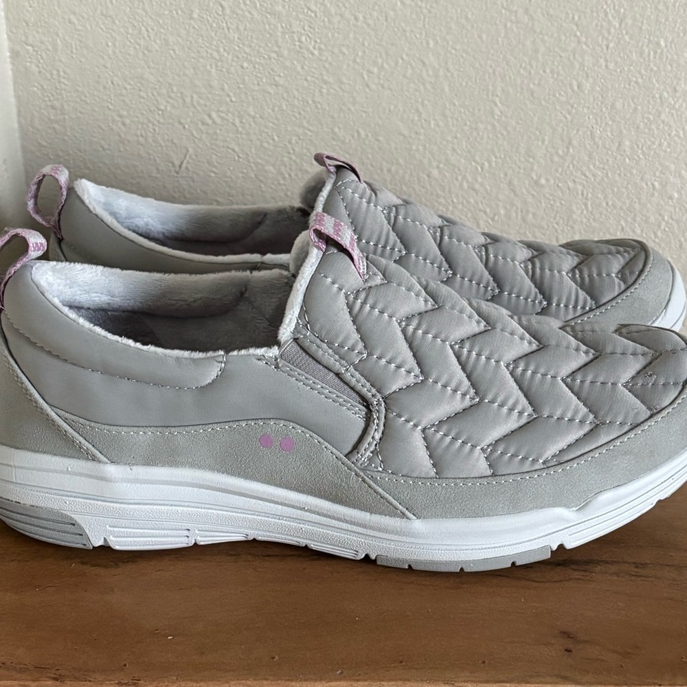 Women’s Ryka Water Repellent Quilted Slip-ons - Ava3 - Picture 3 of 5